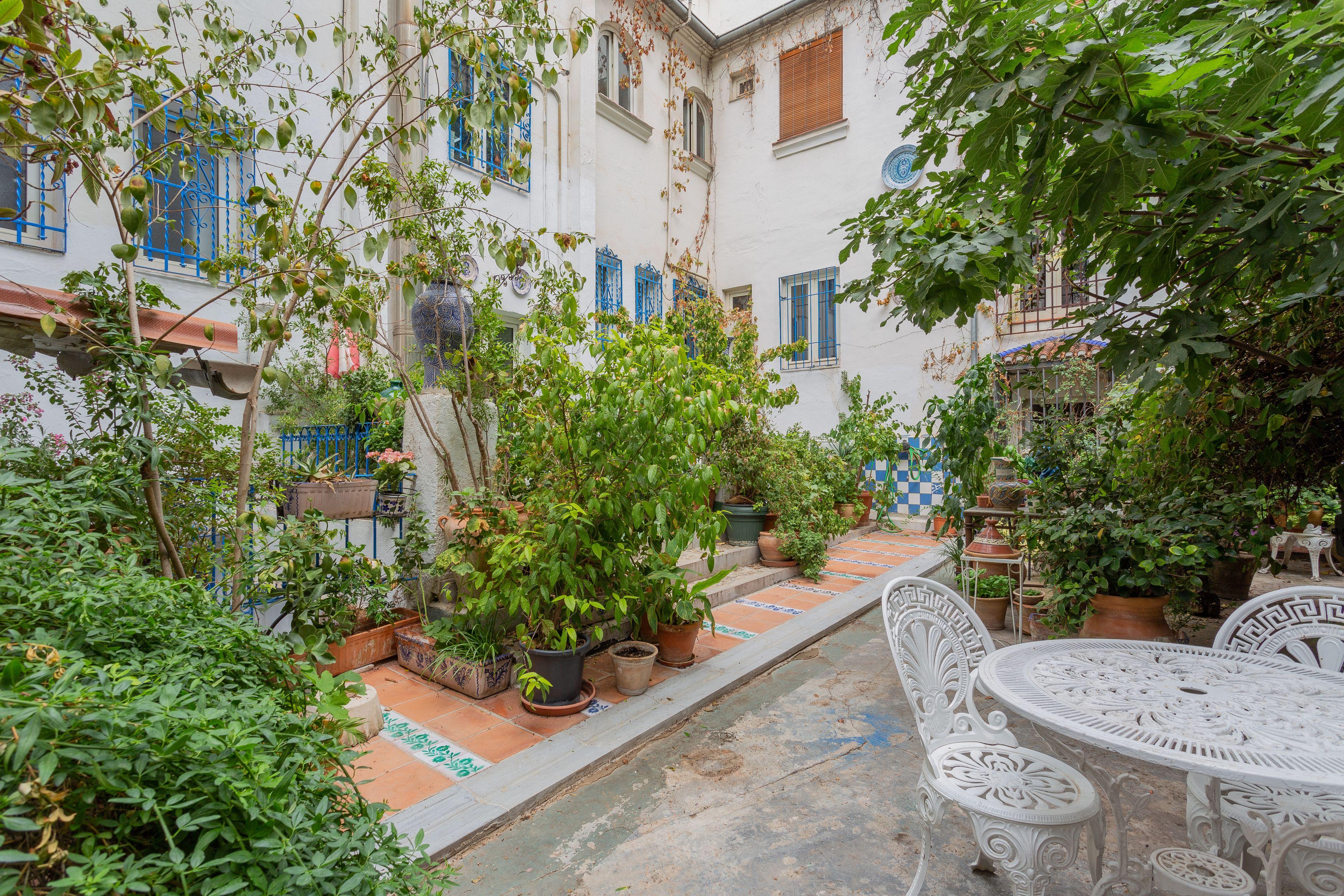 Pension Landazuri - Granada — Photos 3